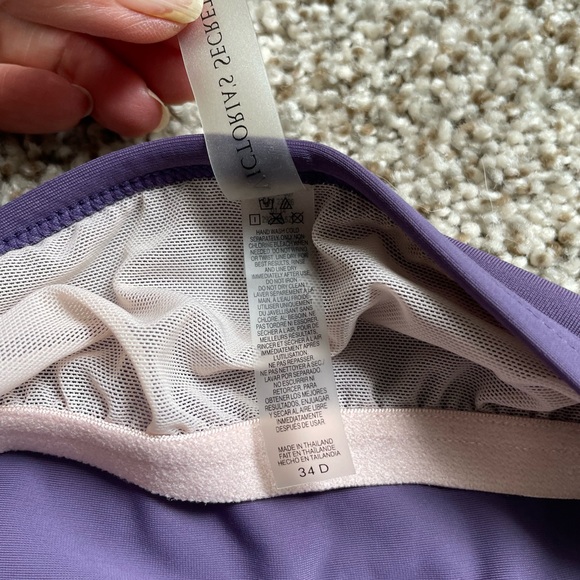 Victoria’s Secret tankini top 34D - Picture 4 of 5